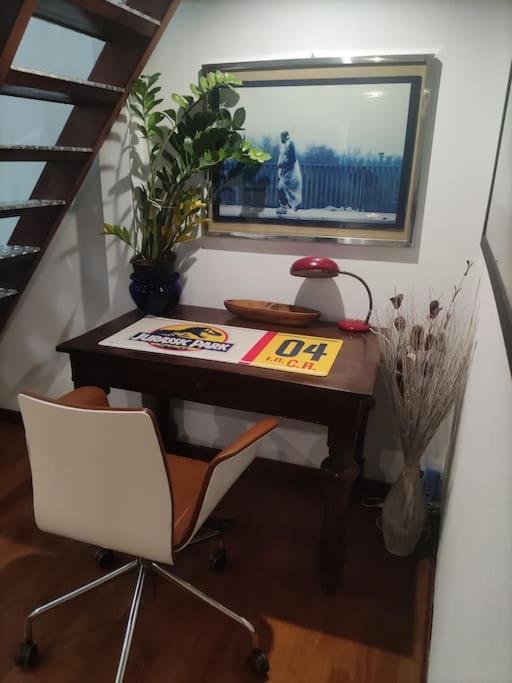 Colosseo Vintage Apartment Рим Екстериор снимка